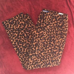Harper leopard print 8